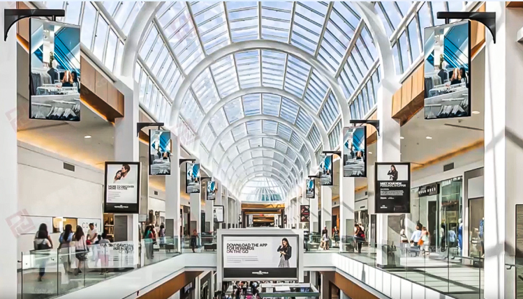 Dual-face synchronized LED poster for retail