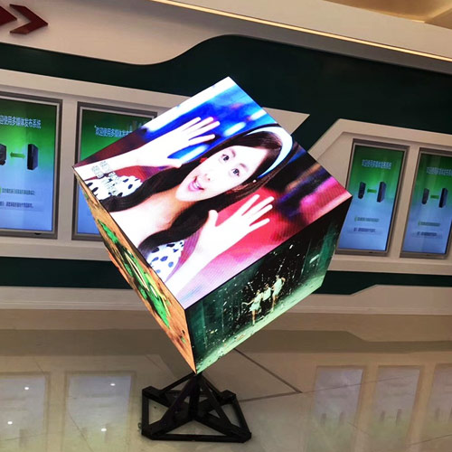 Front service access for easy LED cube maintenance