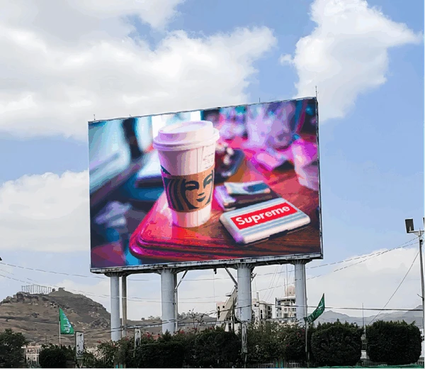 IP66 weatherproof outdoor LED billboard resistant to heavy rain and dust